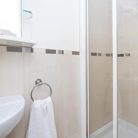 Errigal House, Eglington Road, Donnybrook, 4 -by Resify