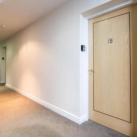 Errigal House, Eglington Road, Donnybrook, 4 -by Resify Apartment *